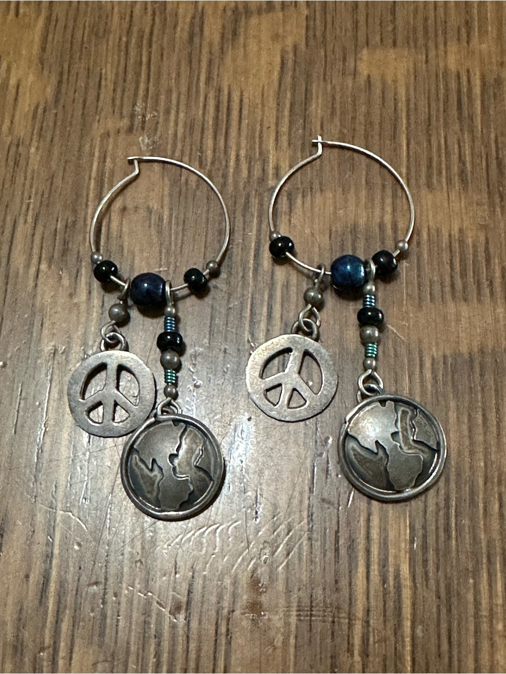 Boho Silver-Tone Peace & Earth Hoop Earrings - Unbranded - Picture 2 of 4